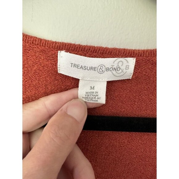 Trreasure & Bond V-neck Women’s‎ Sweater Size Medium - Picture 2 of 5